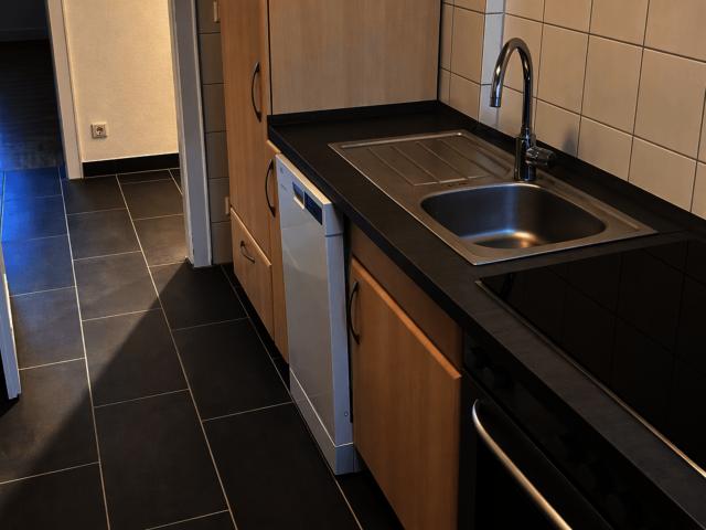 VAHRENWALD | moderne 3 Zimmer Wohnung mit Balkon und Parkett | EBK möglich