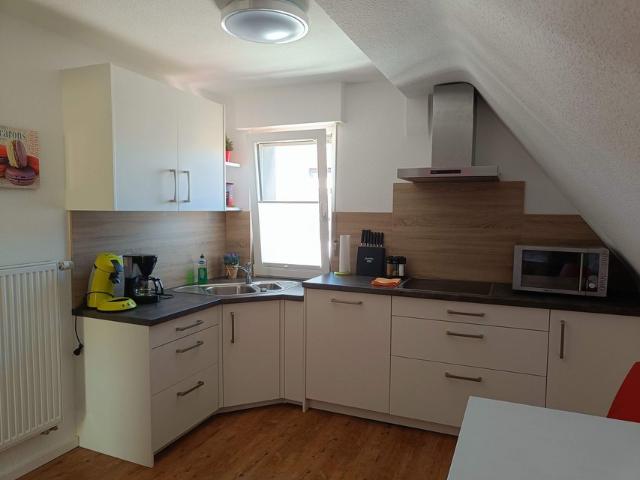 Vaihingen, 2.5 room fully furnished apartment top floor, close to Patch