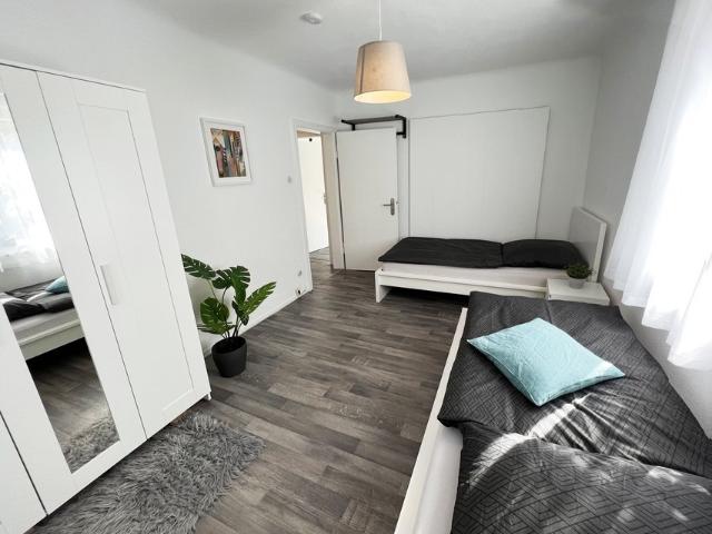 Vaihingen Stuttgart Central | Quiet | Patch 4 min. drive Kelley 10 min. | 2 bedrooms | S Bahn