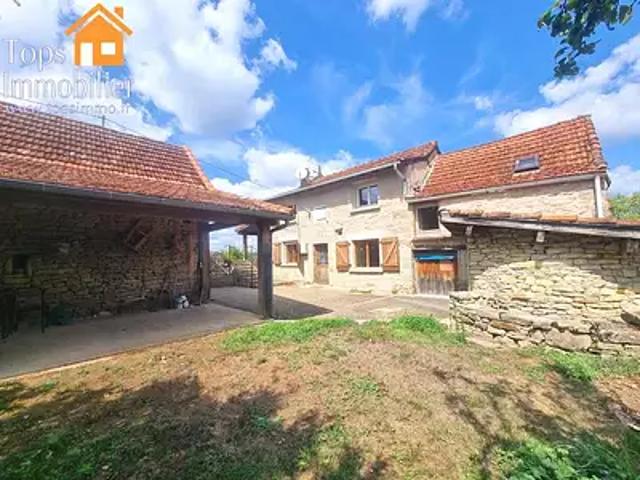 Vailhourles 12200 Achat / Vente maison 4 pièces t4