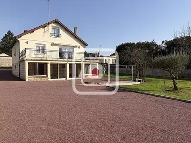 Vailly sur Aisne 02370 Achat / Vente maison 6 pièces t6 au dernier étage