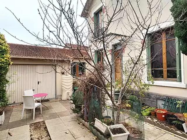 Vaires sur Marne 77360 Achat / Vente maison 4 pièces t4 parking