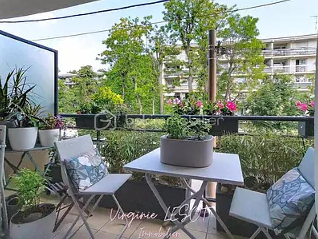 Vaires sur Marne 77360 Achat / Vente appartement 2 pièces t2 balcon