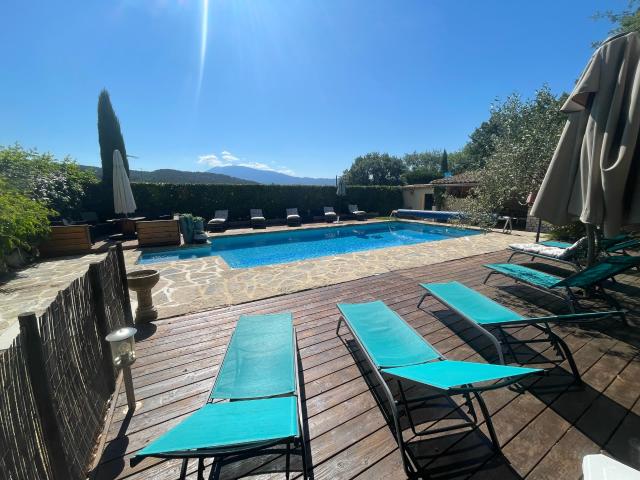 VAISON BELLE MAISON 300M2 AVEC PISCINE