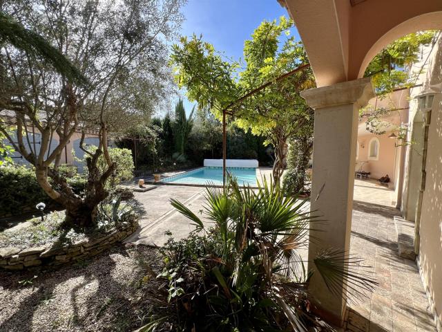 Vaison La Romaine 5 Min Villa 180 m2 4 Chambres 3 Sal. 185m² Saint Romain en Viennois