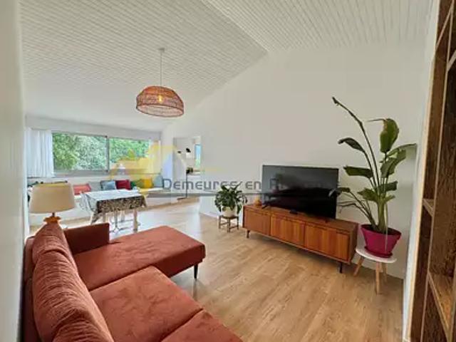 Vaison la Romaine 84110 Achat / Vente appartement 2 pièces t2 au dernier étage