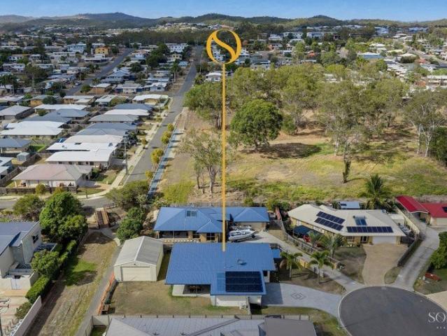 Value Alert! Unique 4 Bedder in Quiet Cul de sac with Extra Large Shed!