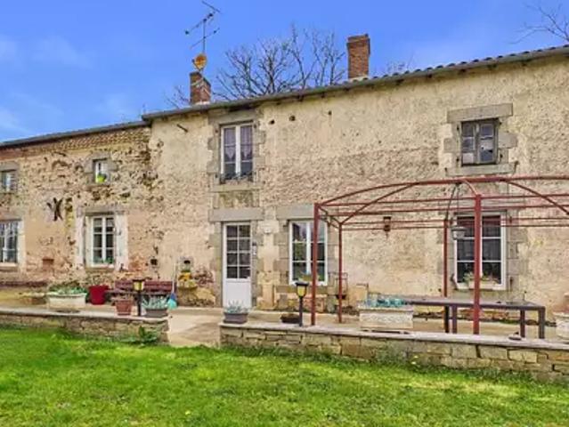 Val d’Oire et Gartempe 87320 Achat / Vente maison 5 pièces t5 parking