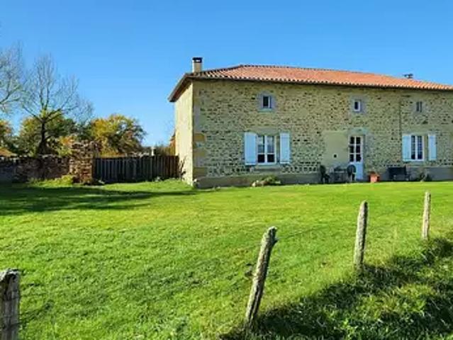 Val d’Oire et Gartempe 87320 Achat / Vente maison 5 pièces t5 piscine terrasse