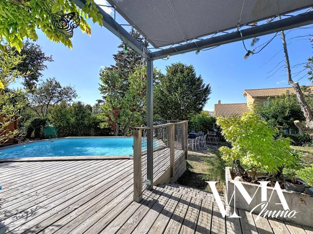 Val d'Oingt / Maison de 120m2 sur une parcelle de terrain de 920m2