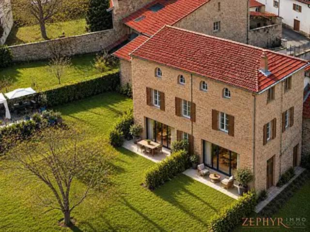 Val d'Oingt 69620 Achat / Vente maison 4 pièces t4 terrasse parking