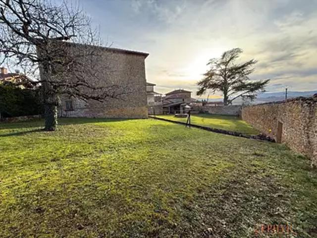 Val d'Oingt 69620 Achat / Vente maison 4 pièces t4 terrasse parking
