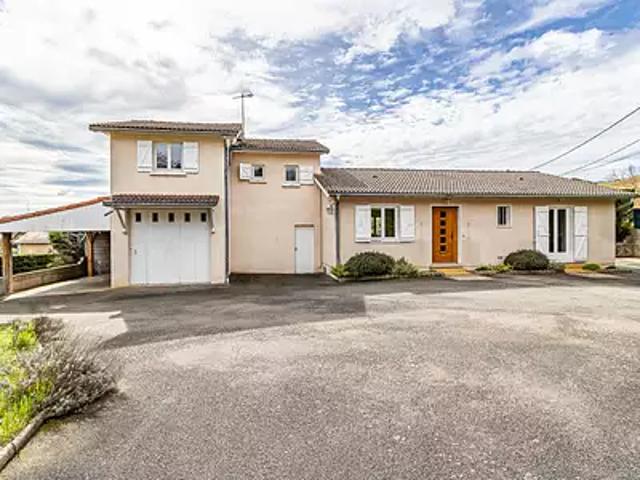 Val d'Oingt 69620 Achat / Vente maison 7 pièces t7