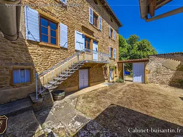Val d'Oingt 69620 Achat / Vente maison 8 pièces t8 terrasse