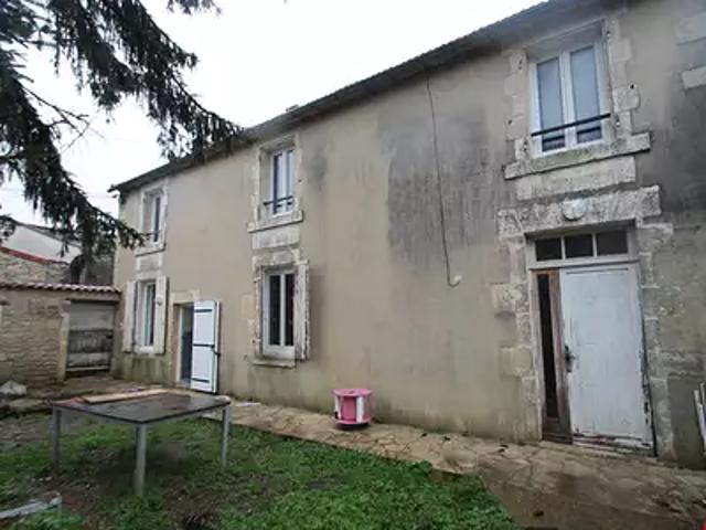 Val d'Auge 16170 Achat / Vente maison 5 pièces t5