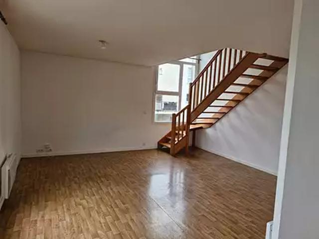 Val de Reuil 27100 Location appartement 3 pièces t3 au dernier étage