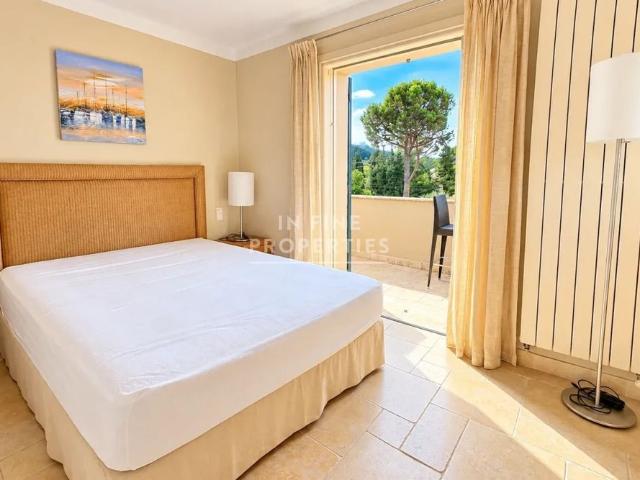 VALBONNE – VILLA AVEC PISCINE DANS UN DOMAINE FERMÉ – LOCATION MEUBLÉE DE SEPTEMBRE À JUIN