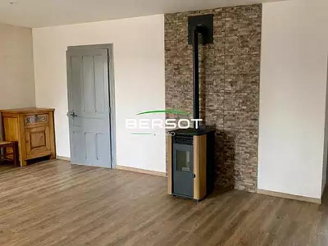 Valdahon 25800 Achat / Vente appartement 3 pièces t3 au dernier étage terrasse