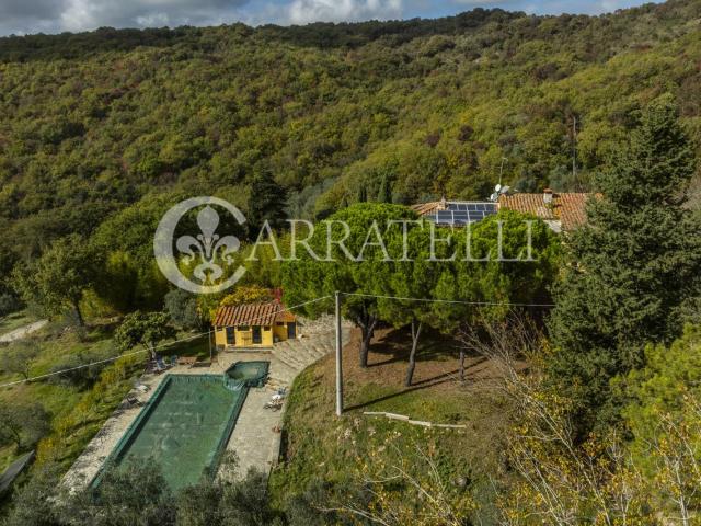 Valdarno, deliziosa casa di campagna di circa 354 mq con ter. 354m² Pergine Valdarno