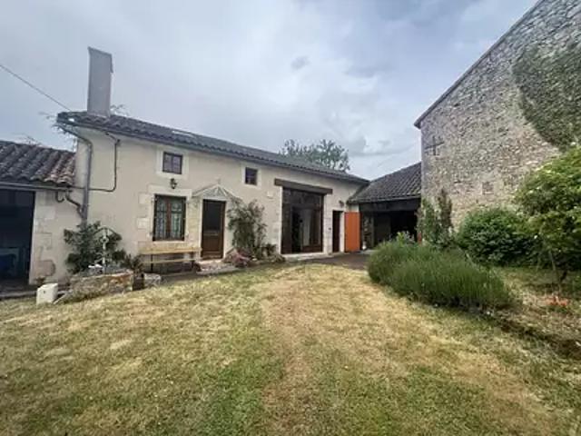 Valdivienne 86300 Achat / Vente maison