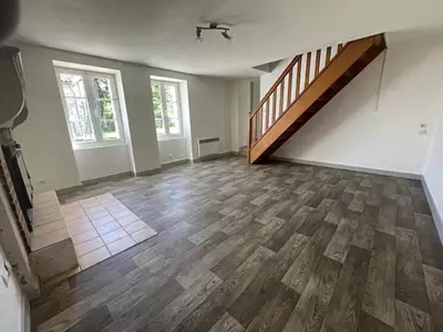 Valdivienne 86300 Achat / Vente maison 2 pièces t2 parking