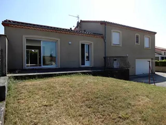Valdurenque 81090 Location maison 5 pièces t5