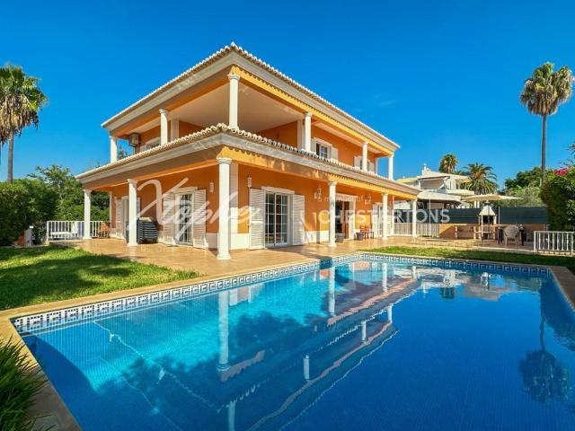 Vale Formoso Vivenda V4 Para Venda 410m² Almancil