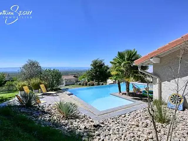Valeille 42110 Achat / Vente maison 7 pièces t7 piscine jardin