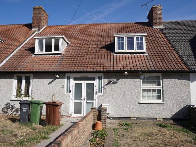 Valence Avenue Dagenham 2 bed house to rent £1,800 pcm £415 pw