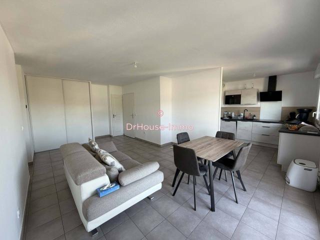 Valence A Louer T2 de 52 m² meublé avec Balcon et Garage en sous