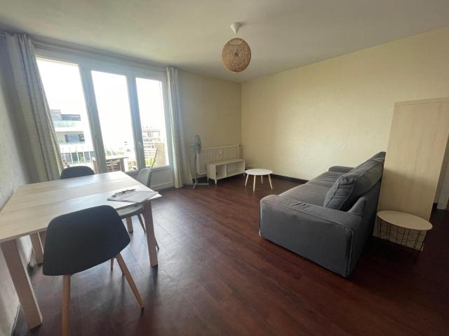 VALENCE CHATEAUVERT – TYPE 3 MEUBLE CHAUFFAGE ET EAU INCL… – IMMO JEANSELME