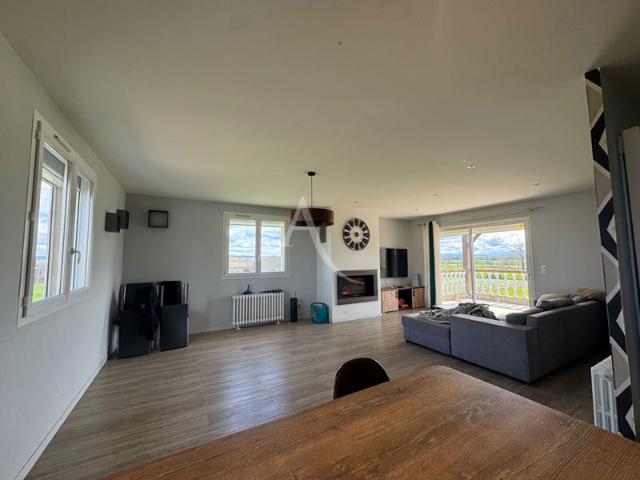 VALENCE D'ALBIGEOIS. Maison de +/ 115 m²