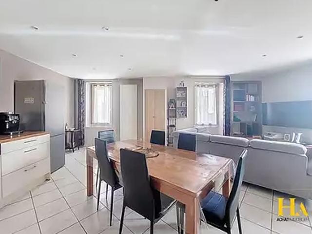Valence 26000 Achat / Vente maison 4 pièces t4 au dernier étage