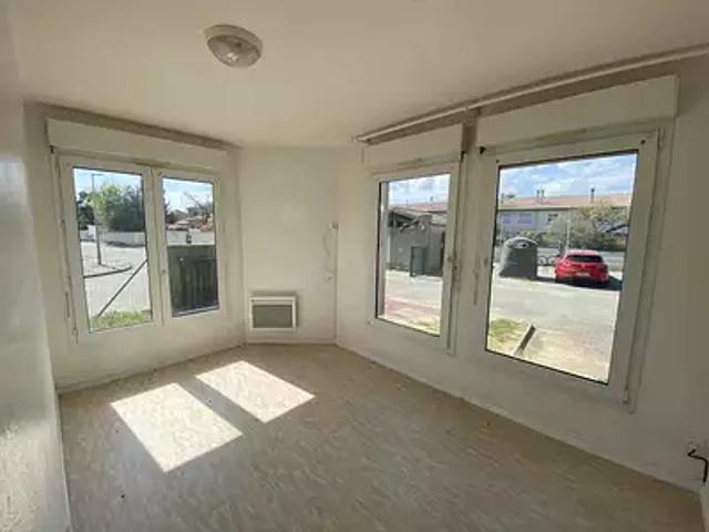 Valence 26000 Location appartement 3 pièces t3 parking