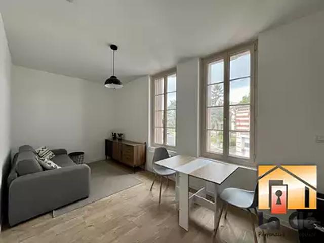Valence 82400 Location appartement 1 pièce t1