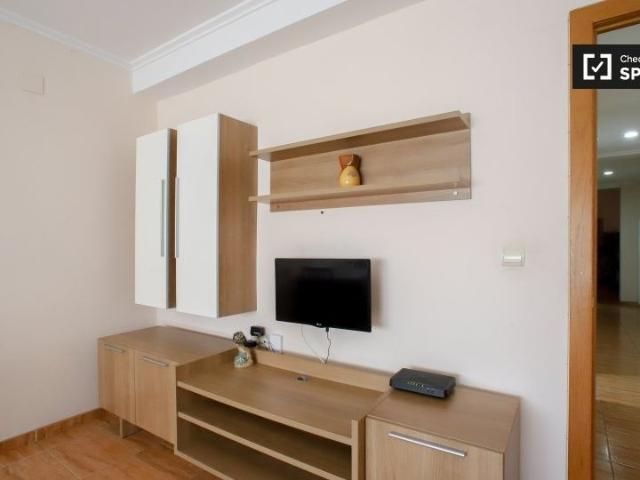 valencia, Valencian Community 46004