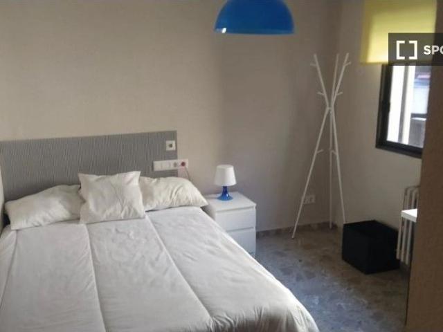 valencia, Valencian Community 46002