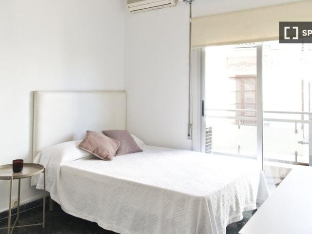 valencia, Valencian Community 46003