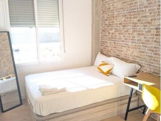valencia, Valencian Community 46011