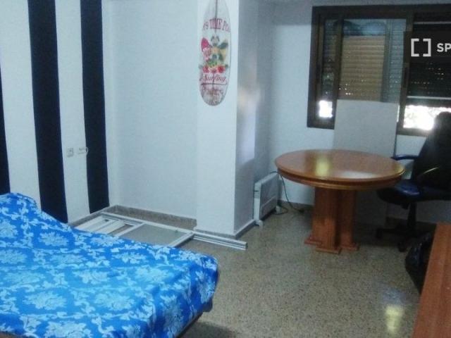 valencia, Valencian Community 46021