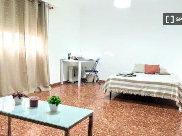 valencia, Valencian Community 46100