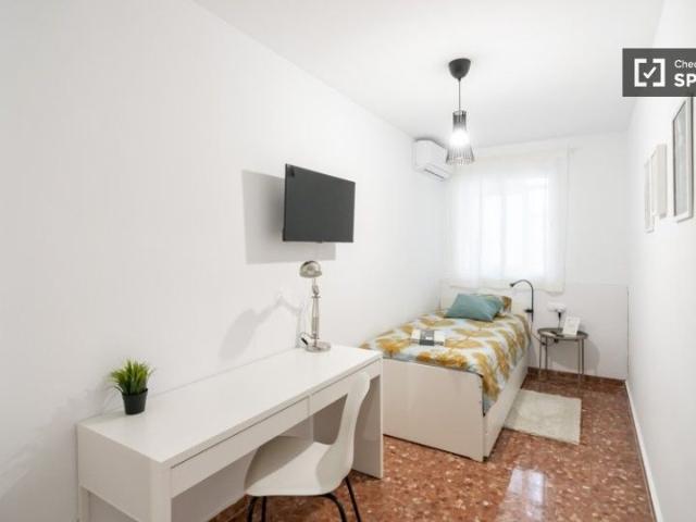 valencia, Valencian Community 46100