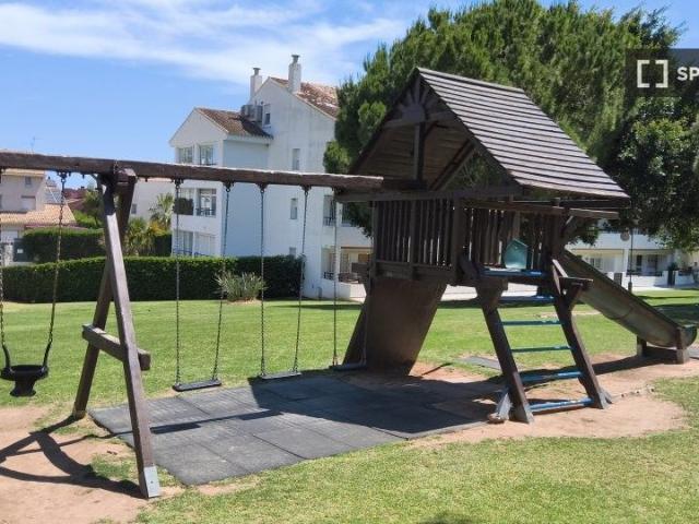 valencia, Valencian Community 46530