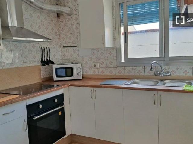 valencia, Valencian Community 46740