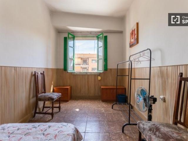 valencia, Valencian Community 46900