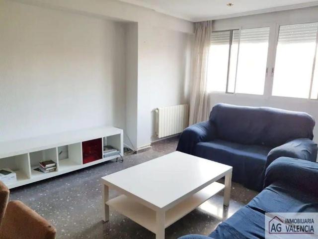 Valencia Capital, Valencian Community 46021