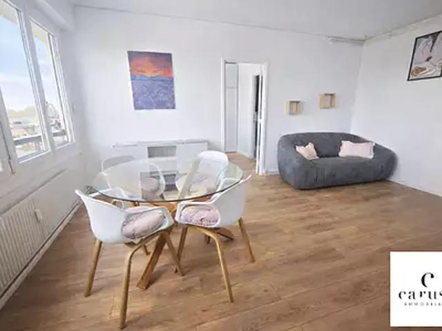 Valenciennes 59300 Achat / Vente appartement 2 pièces t2 au dernier étage cave