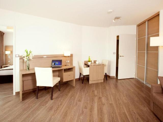 Valenciennes Charming & cozy 1 BR apartment