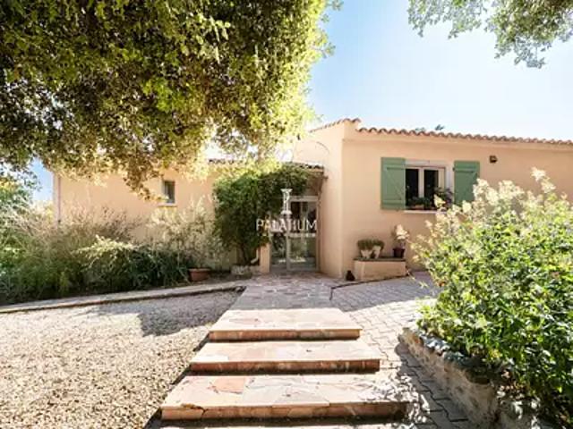 Valensole 04210 Achat / Vente maison 6 pièces t6 terrasse