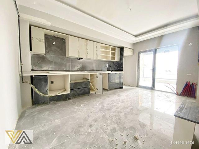 VALENTİA'DAN VADİ MANZARA EVLERİ OTURUMA HAZIR 3+1 SATILIK FIRSAT DAİRE !